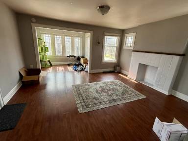 Main picture of 908 9th Ave