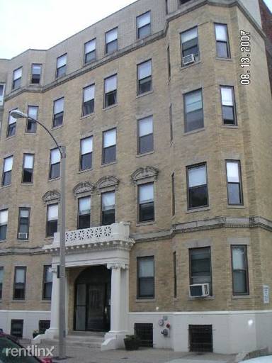 Main picture of 12 Royce Rd