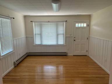 Main picture of 90 Sand Pit Rd