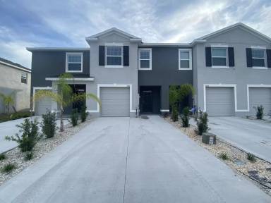 Main picture of 2906 Suncoast Plains Dr