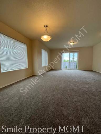 Main picture of 13450 SE Division St