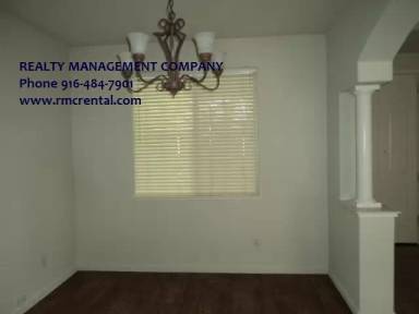 Main picture of 271 Vista Cove Cir