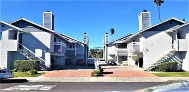 Main picture of 4452 Highland Ave