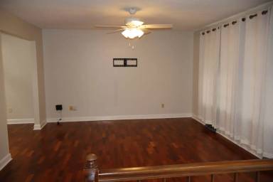 Main picture of 3809 Rollins Rd