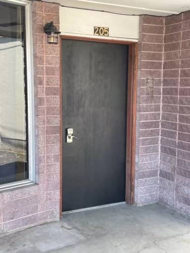 Main picture of 205 SW 5th St