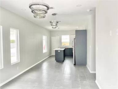 Main picture of 3401 Frio Ave