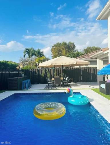 Main picture of 4464 NW 109th Psge