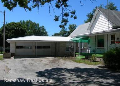 Main picture of 109 W Church St