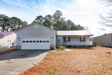 Main picture of 625 Queens Creek Rd