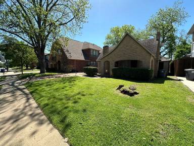 Main picture of 5838 Prospect Ave