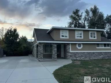 Main picture of 781 Sherwood Dr