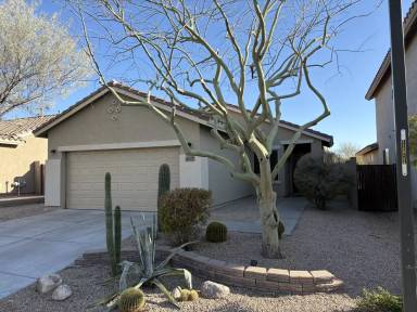 Main picture of 2607 W Patagonia Way