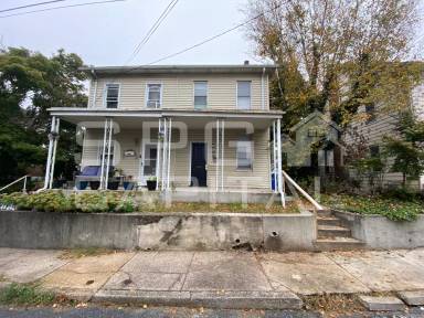 Main picture of 417 2nd St