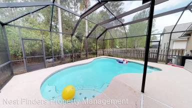Main picture of 976 N Lilac Loop
