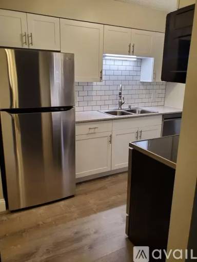 Main picture of 501 SE 10th St