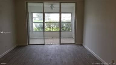 Main picture of 9440 Poinciana Pl