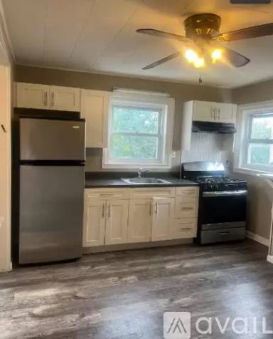 Main picture of 64 Greenville Ave