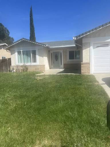 Main picture of 2123 Apricot Ct