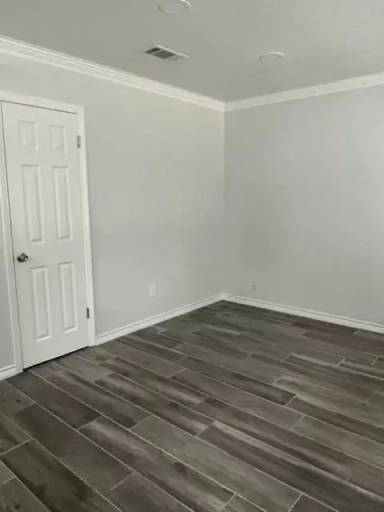 Main picture of 126 Wade Ln