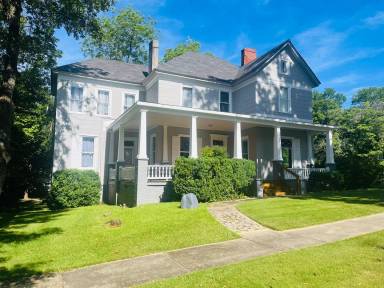 Main picture of 109 Ben Hill St