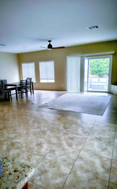 Main picture of 64497 Brae Burn Ave