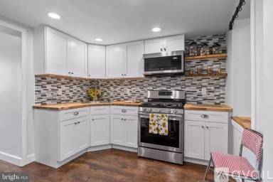Main picture of 2846 Almond St