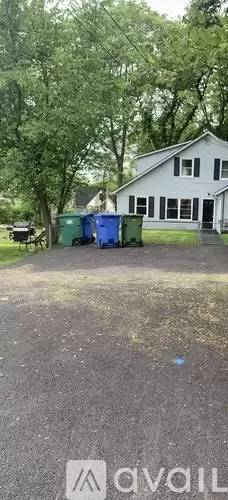 Main picture of 12 Sayer St