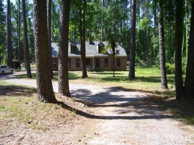 Main picture of 4430 Deer Run