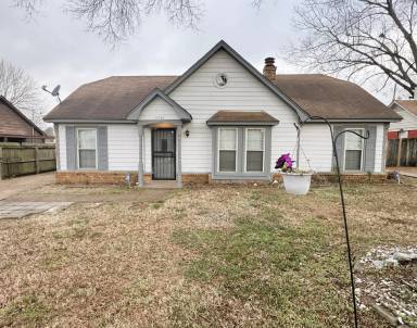 Main picture of 6398 Fawn Hollow Cir N