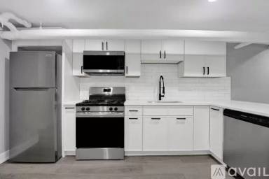 Main picture of 2109 W Eastwood Ave