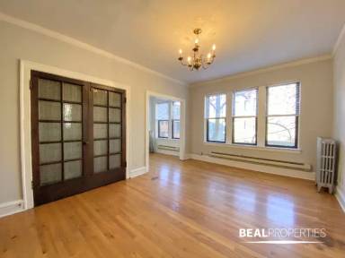 Main picture of 4631 N Paulina Apartments