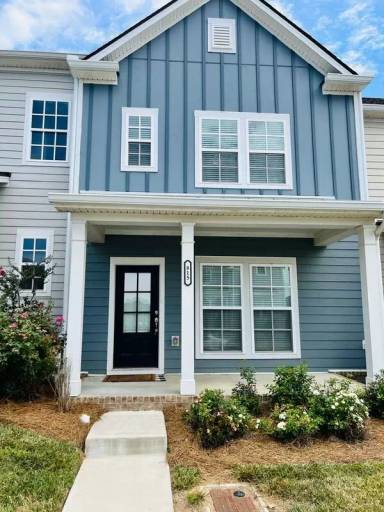 Main picture of 809 Goswell Dr