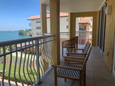 Main picture of 5353 Gulf Blvd