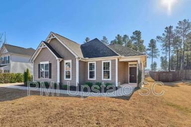 Main picture of 206 Providence Farm Dr