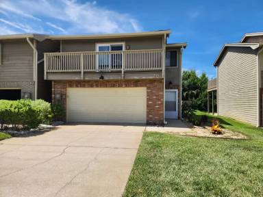 Main picture of 28 Jana Dr