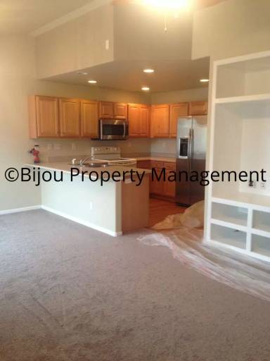 Main picture of 1870 Silver Meadow Cir
