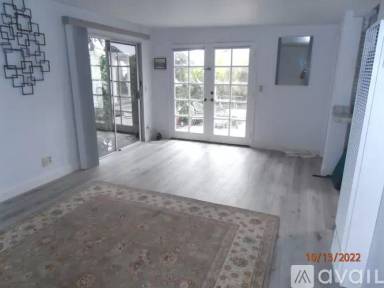 Main picture of 6892 San Fernando Ave