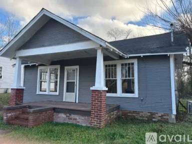 Main picture of 334 E Forest Ave