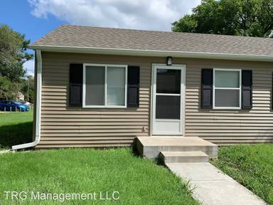 Main picture of 821 S Terrace Dr