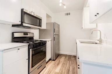 Main picture of Stanford Apartments