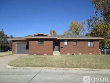 Main picture of 6415 NW 19th St