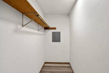 Main picture of 224 Berger St