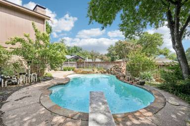 Main picture of 4016 Willow Ridge Dr