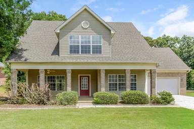 Main picture of 9296 McClendon Cir N
