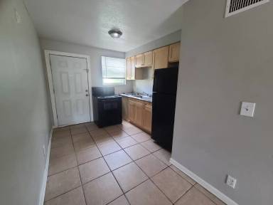 Main picture of 3715 Almeda St