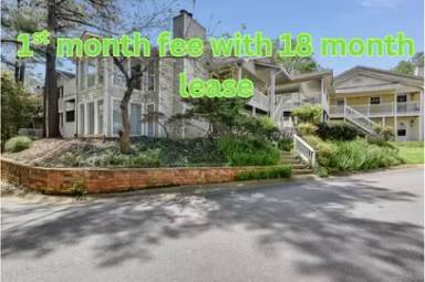 Main picture of 1210 Augusta Dr SE