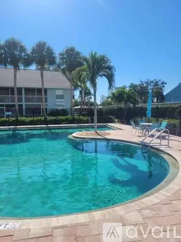 Main picture of 133 Wading Bird Cir