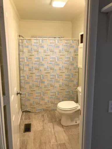 Main picture of 1000 Clarendon St