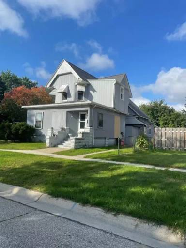 Main picture of 2121 7th St