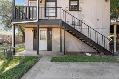 Main picture of 2605 22nd St